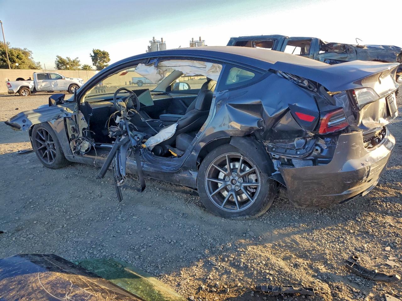 2023 TESLA MODEL 3 photo 3