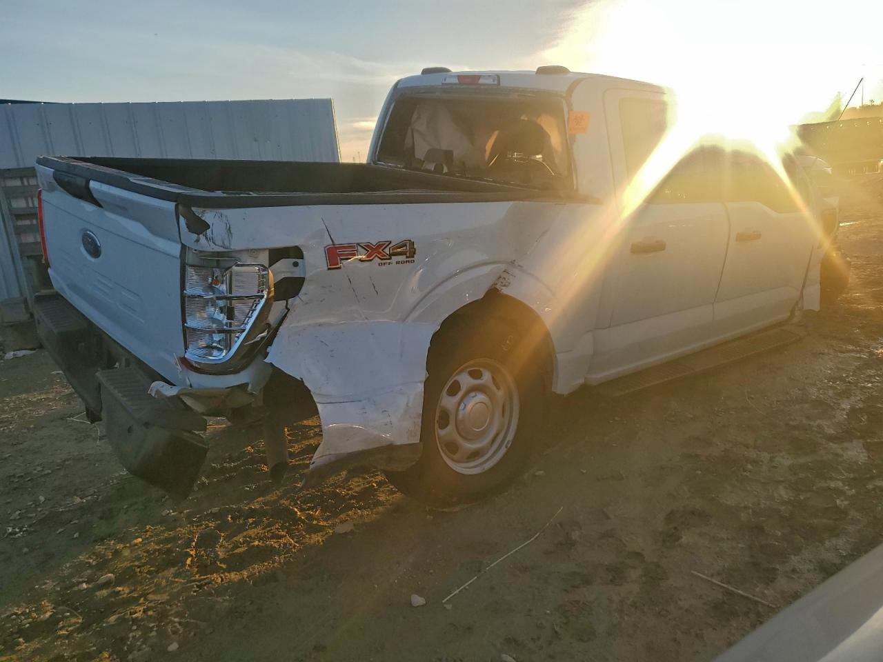 2023 FORD F150 SUPERCREW photo 3