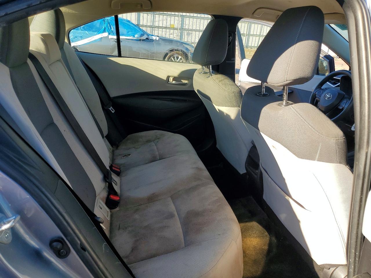 2021 TOYOTA COROLLA LE photo 10