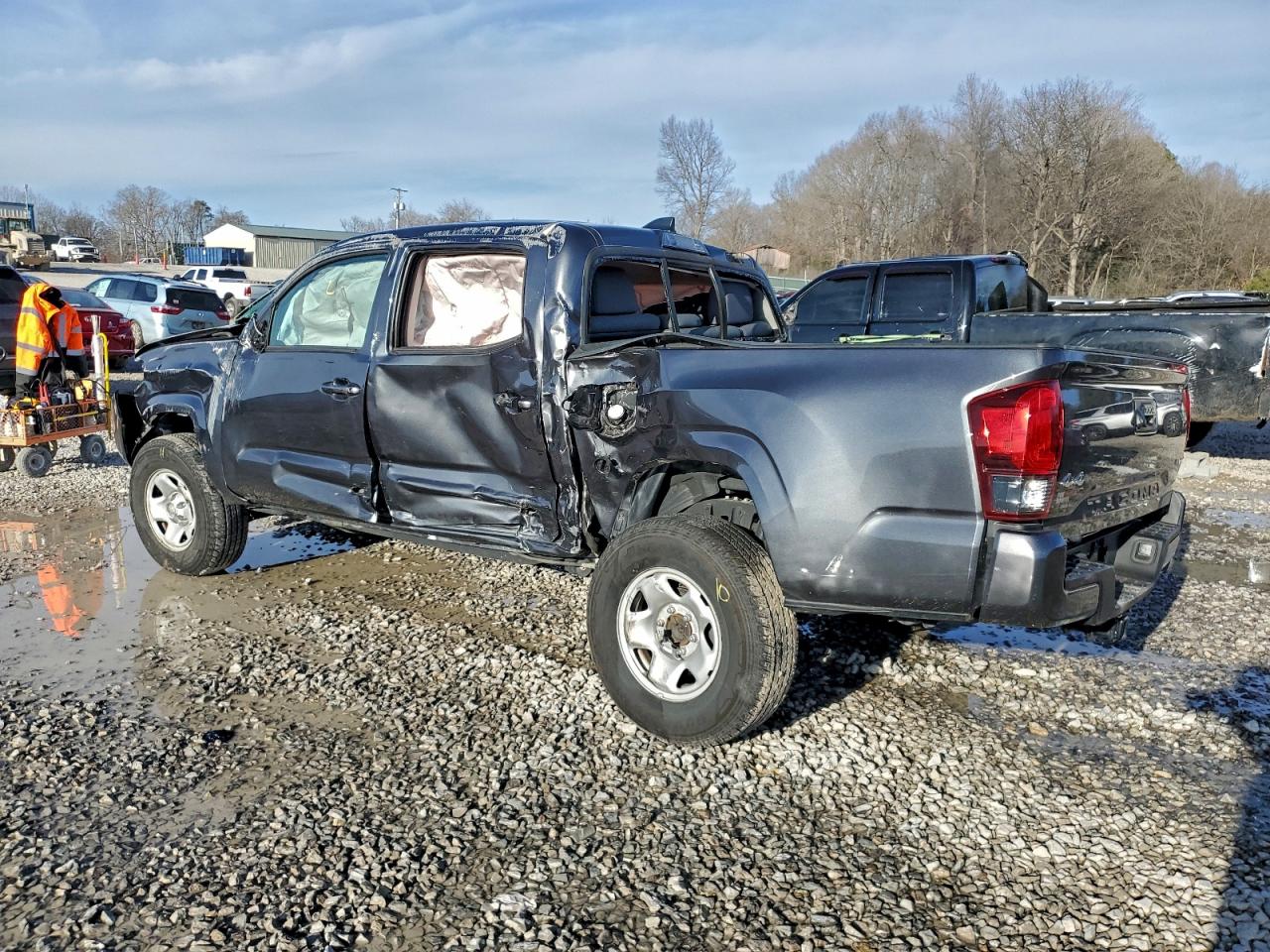 2021 TOYOTA TACOMA DOUBLE CAB photo 2
