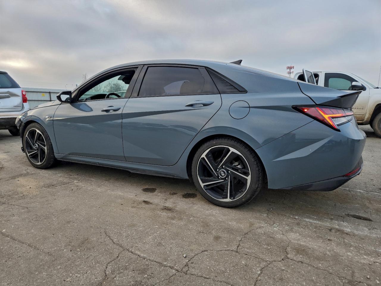 2022 HYUNDAI ELANTRA N LINE photo 2