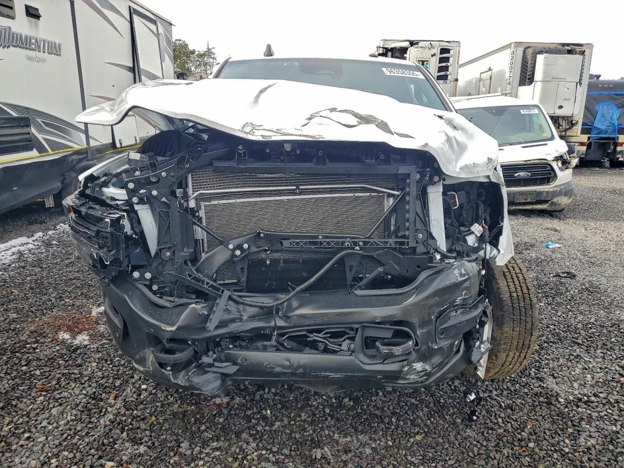 2025 RAM 2500 TRADESMAN photo 9