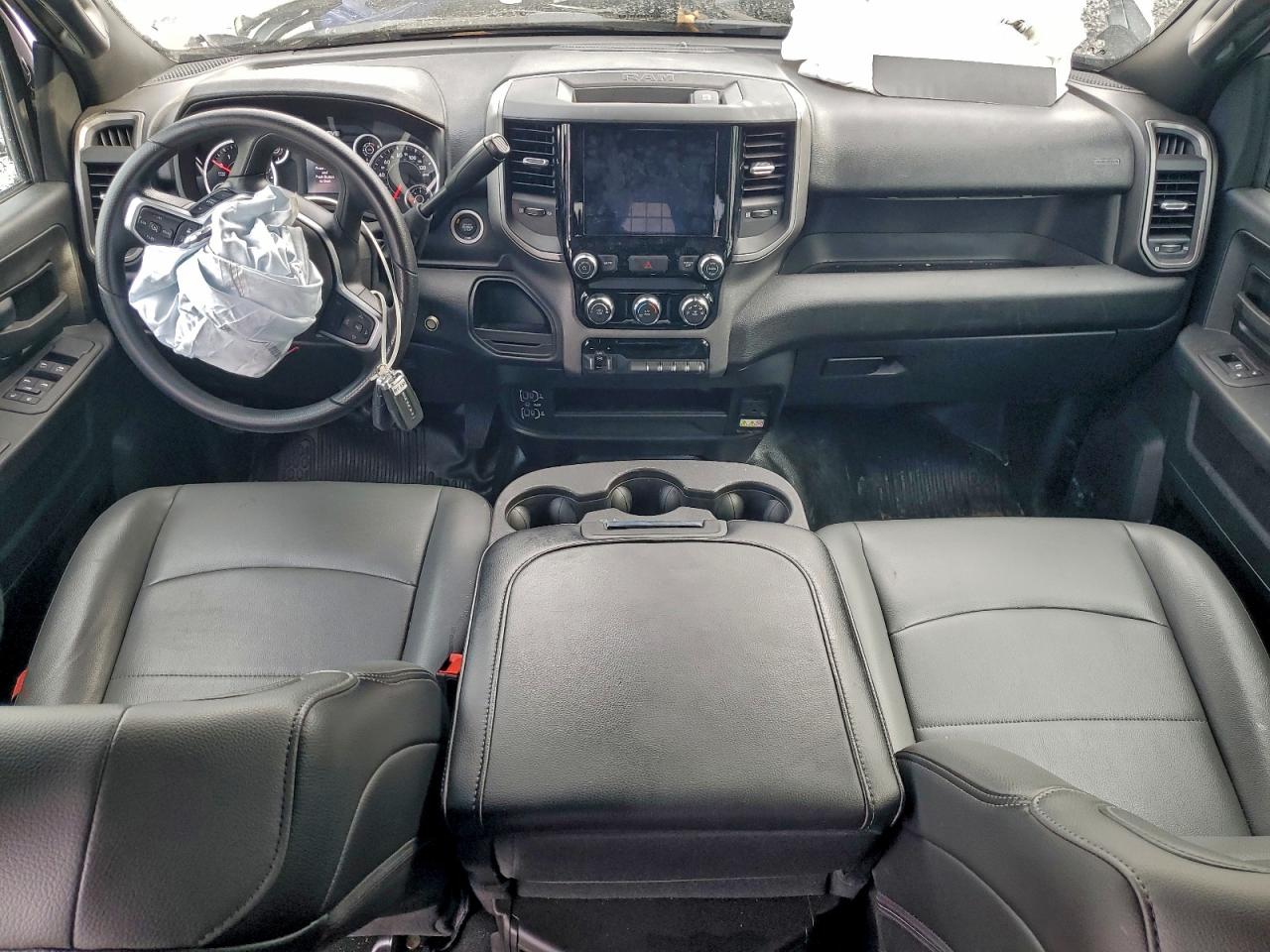 2025 RAM 2500 TRADESMAN photo 15