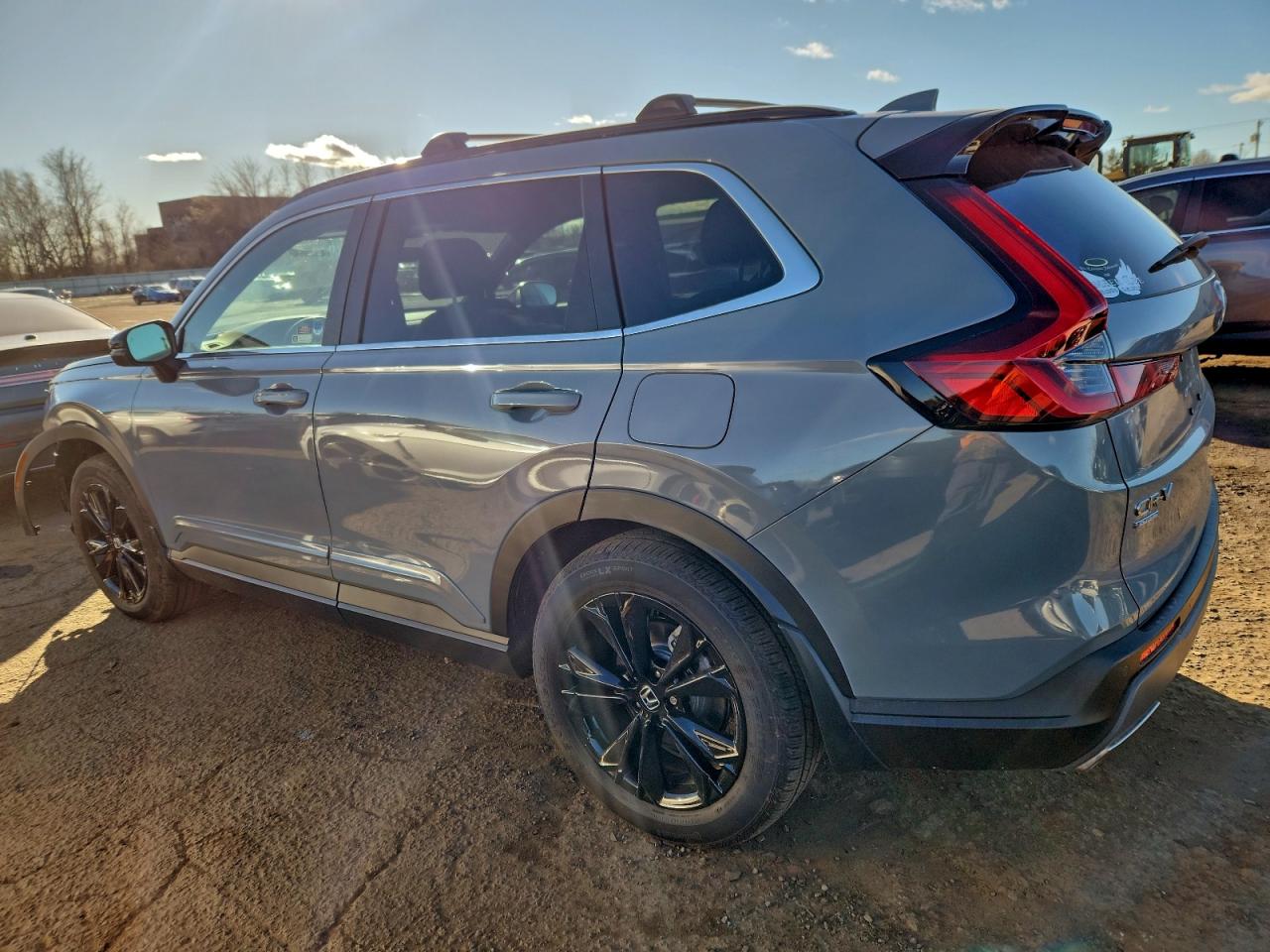 2025 HONDA CR-V SPORT TOURING photo 3