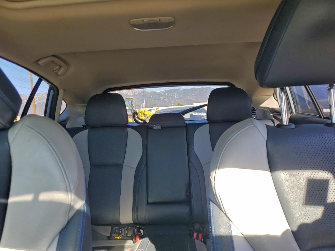 2020 SUBARU CROSSTREK LIMITED photo 19