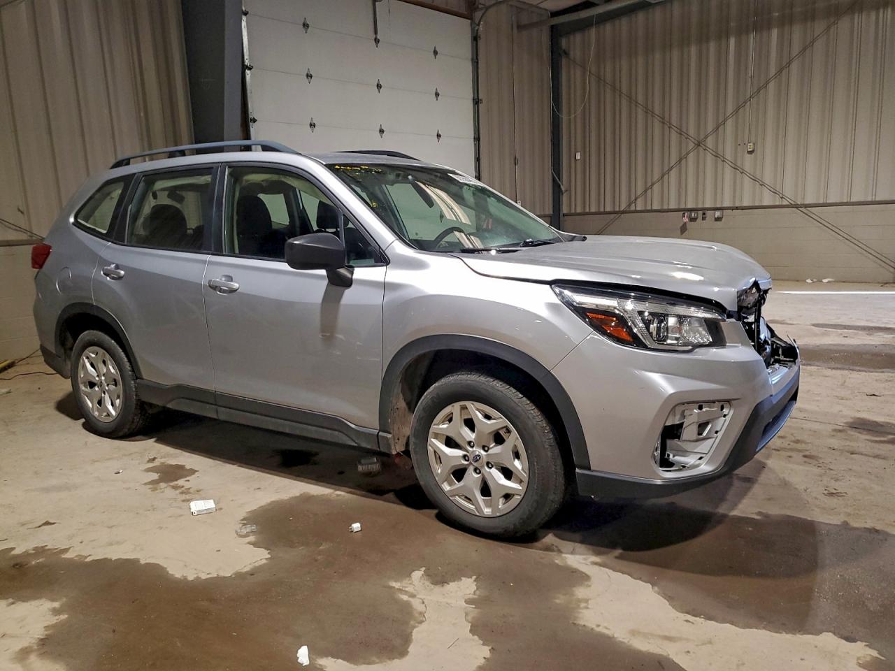 2019 SUBARU FORESTER photo 7