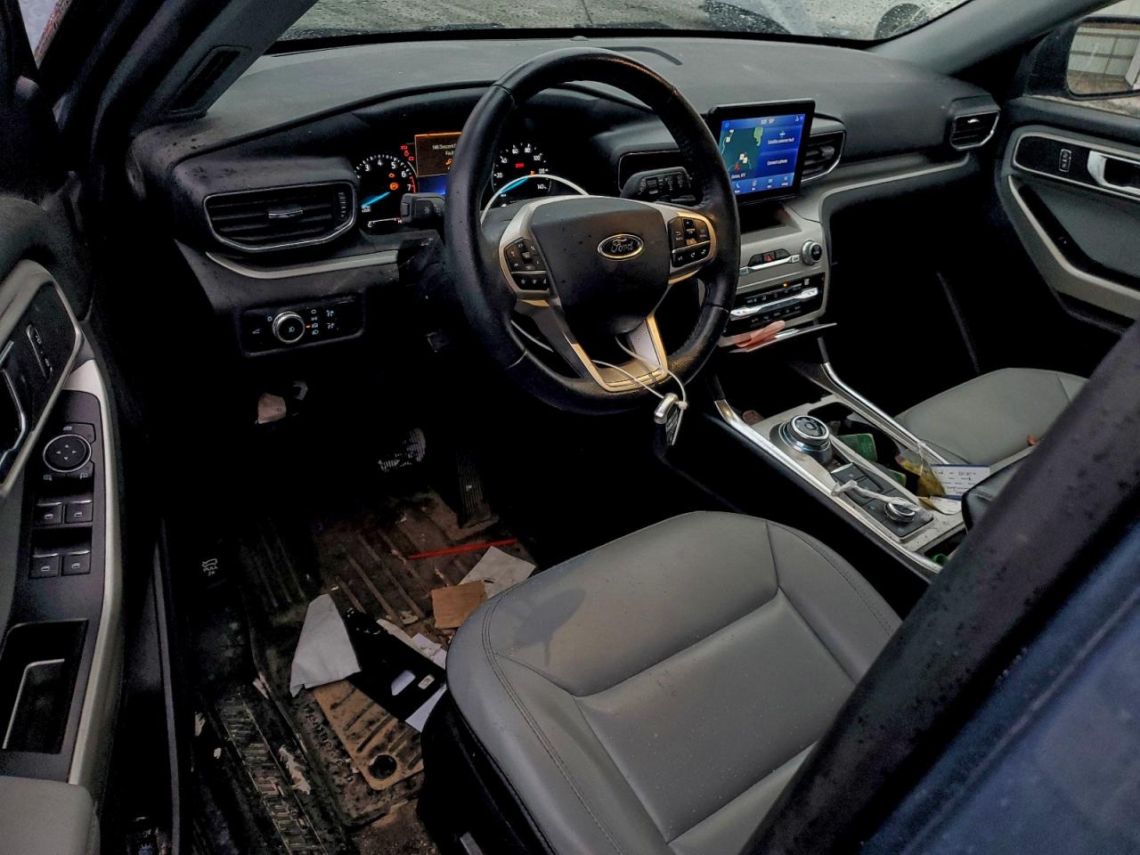 2021 FORD EXPLORER photo 15