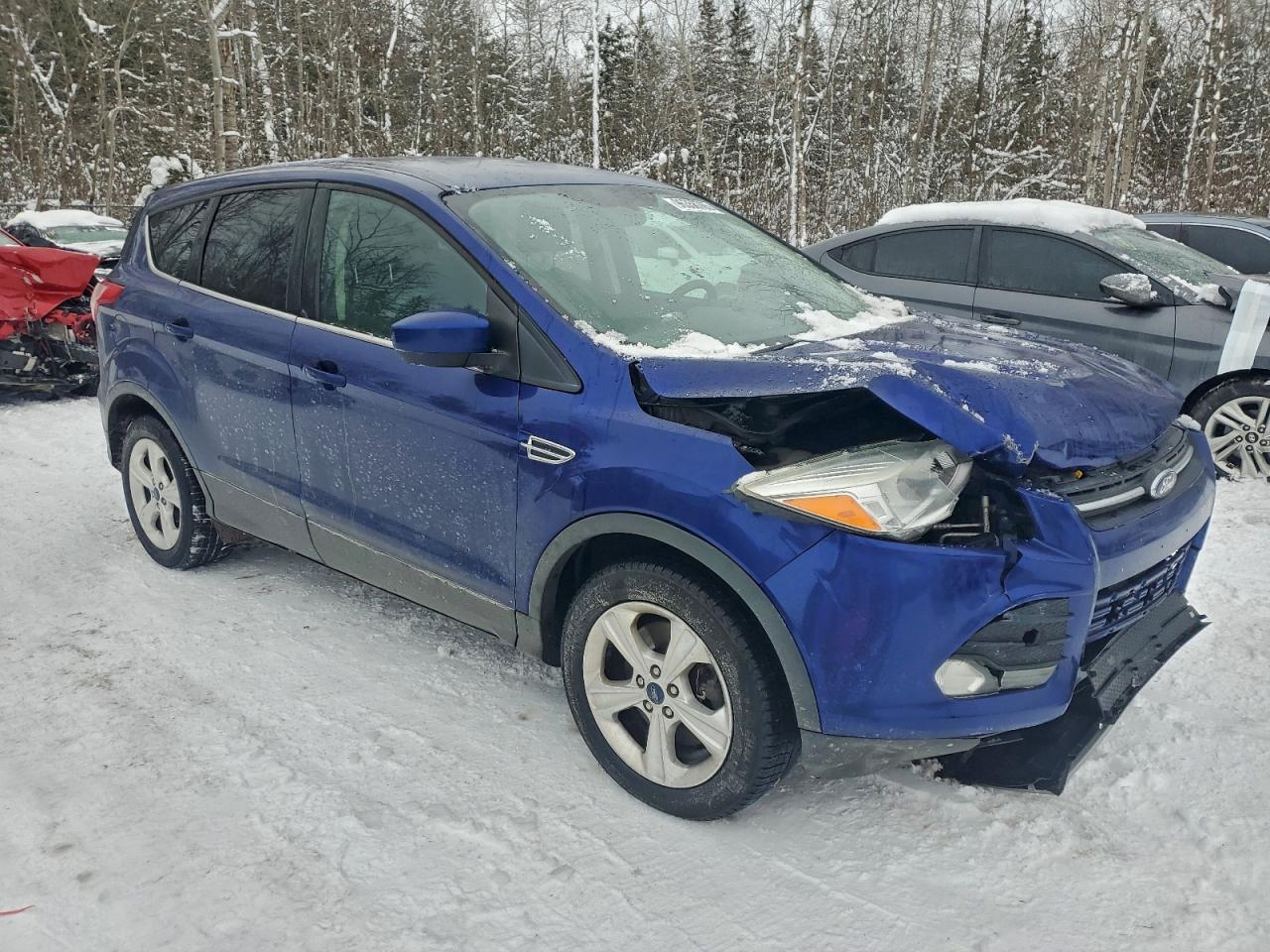 2016 FORD ESCAPE SE photo 4