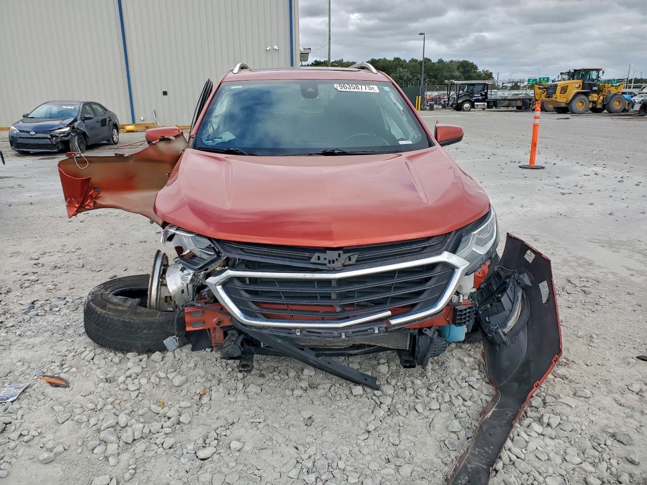 2020 CHEVROLET EQUINOX LT photo 5