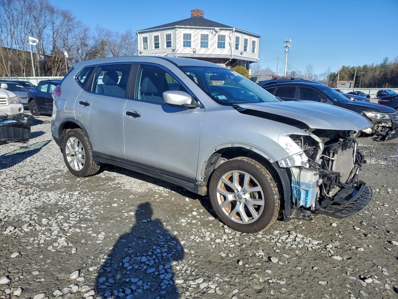 2016 NISSAN ROGUE S photo 4