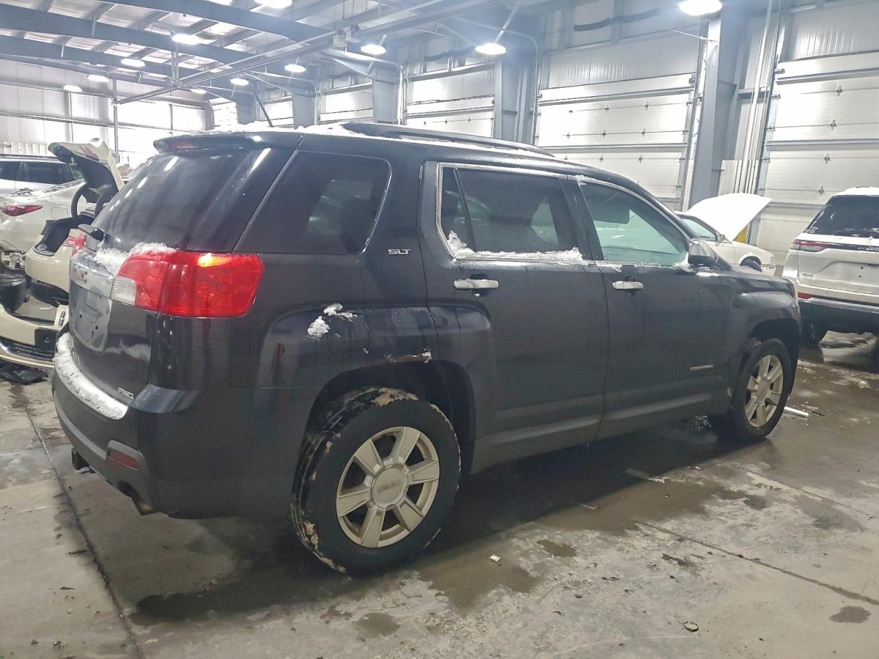 2013 GMC TERRAIN SLT photo 3