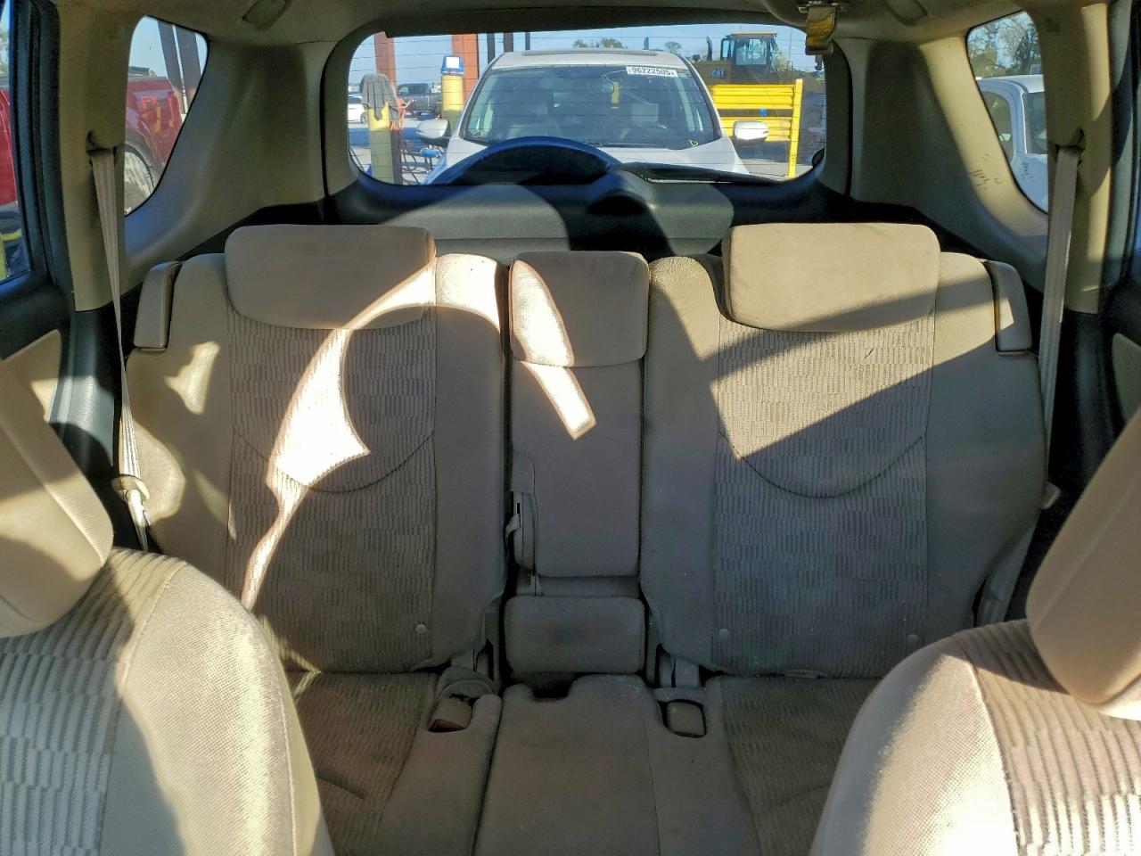 2011 TOYOTA RAV4 photo 10