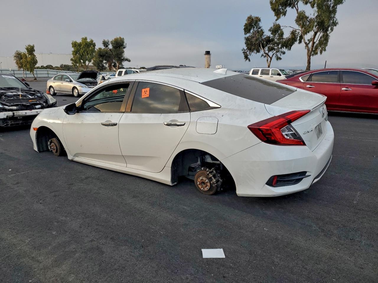 2020 HONDA CIVIC TOURING photo 3