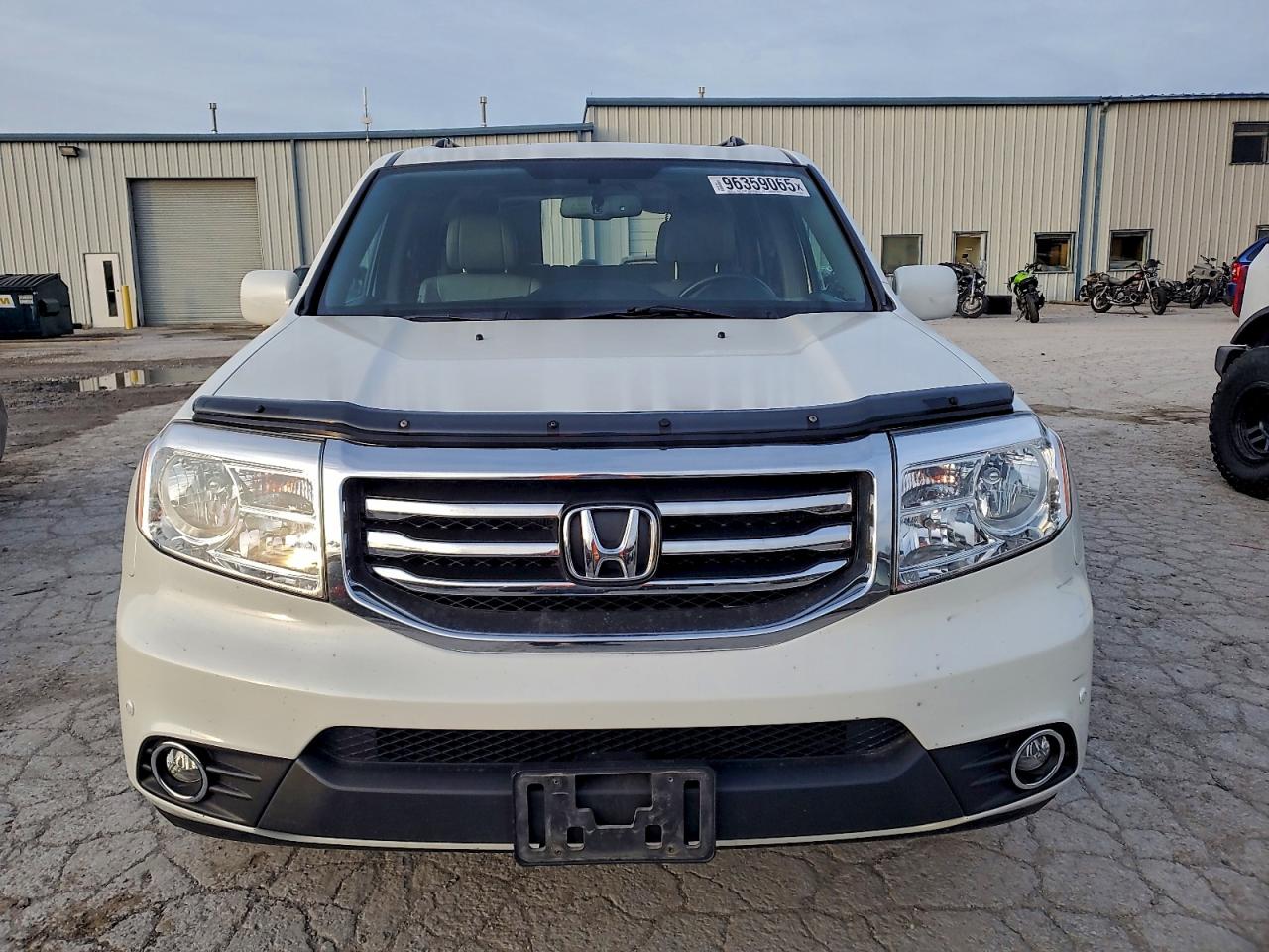 2015 HONDA PILOT TOURING photo 5
