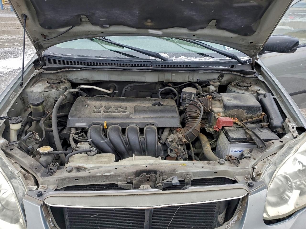 2004 TOYOTA COROLLA CE photo 11