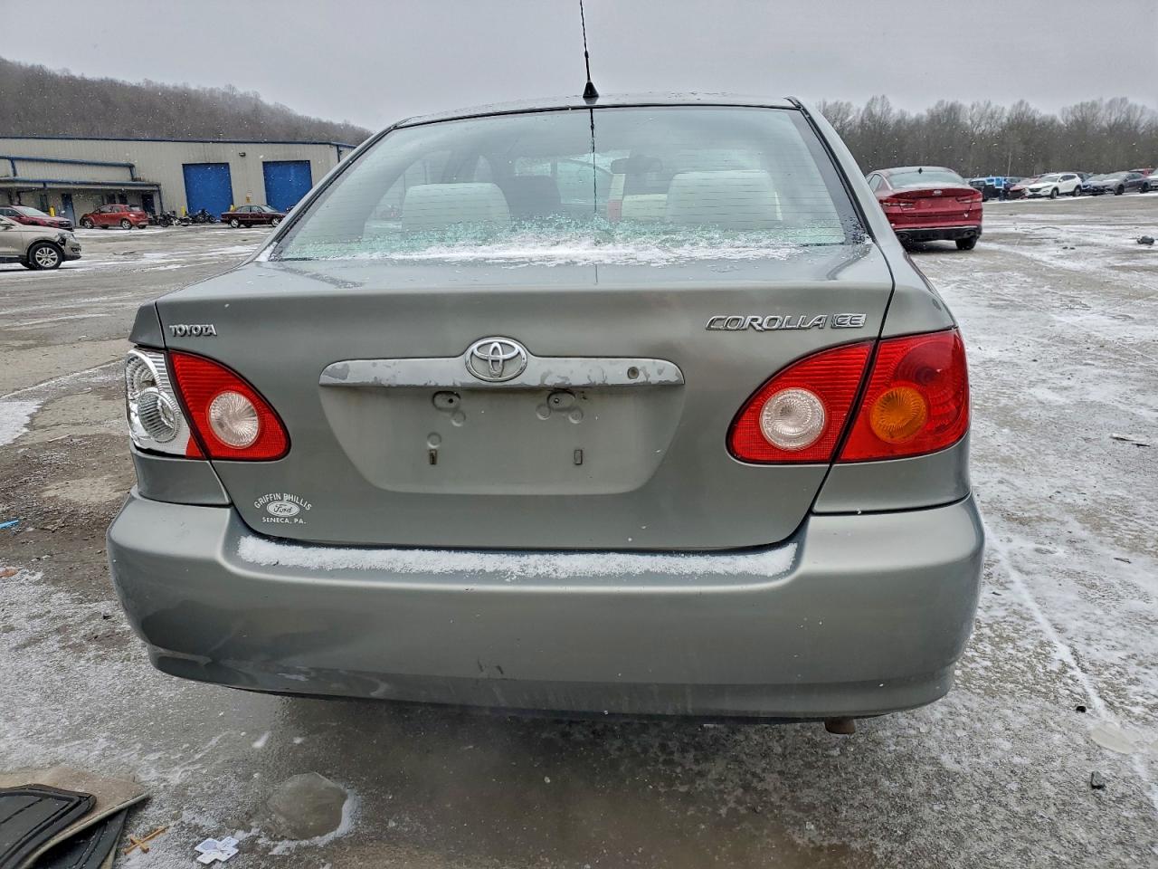 2004 TOYOTA COROLLA CE photo 6