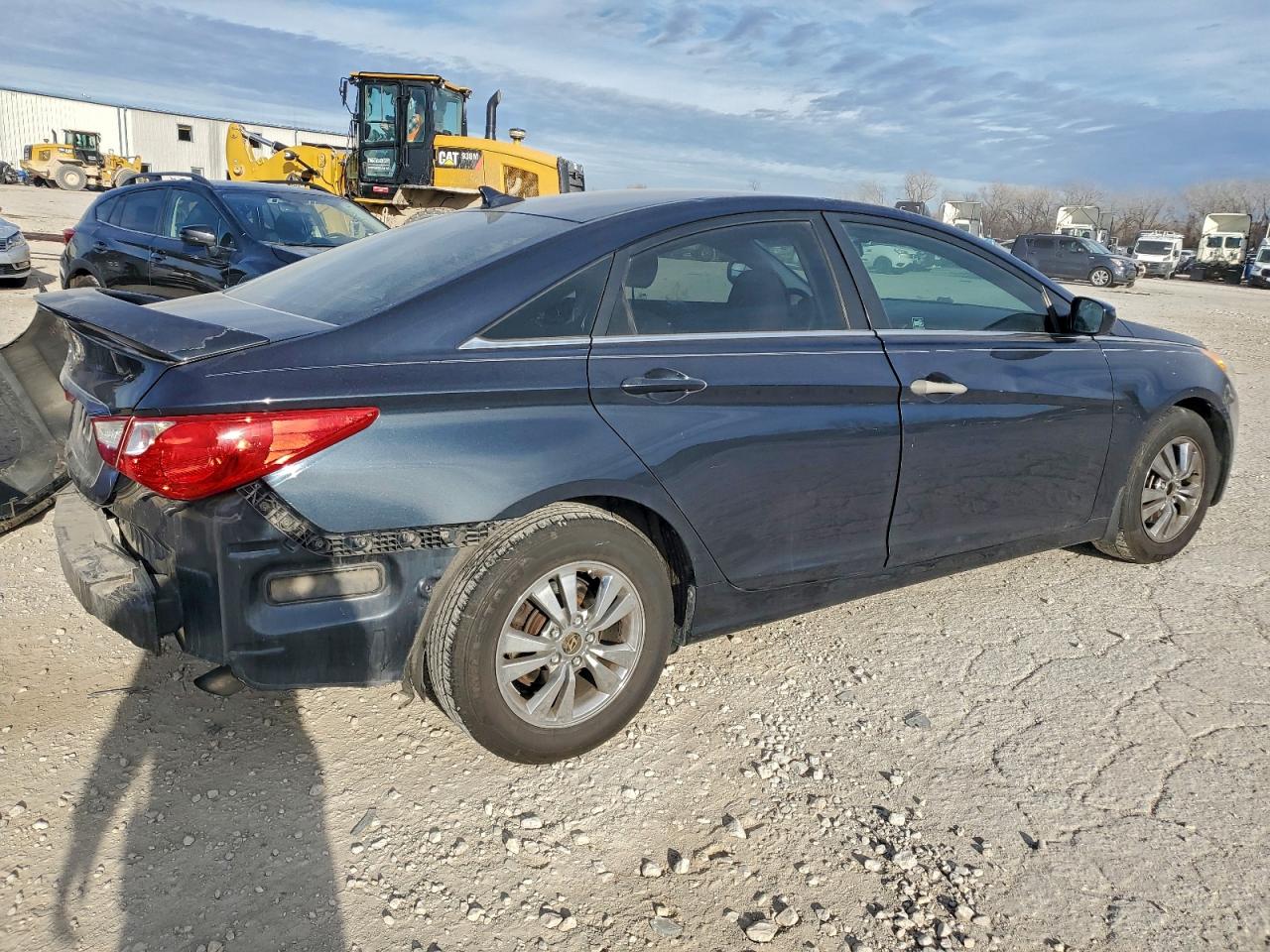 2011 HYUNDAI SONATA photo 3