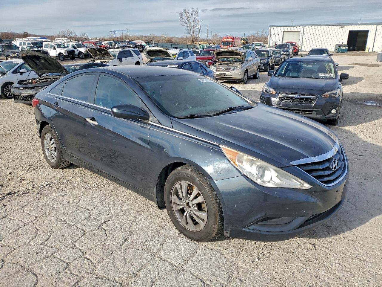 2011 HYUNDAI SONATA photo 4