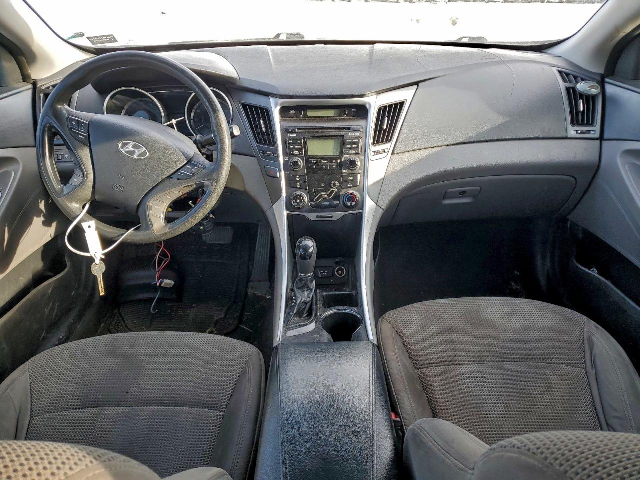 2011 HYUNDAI SONATA photo 8