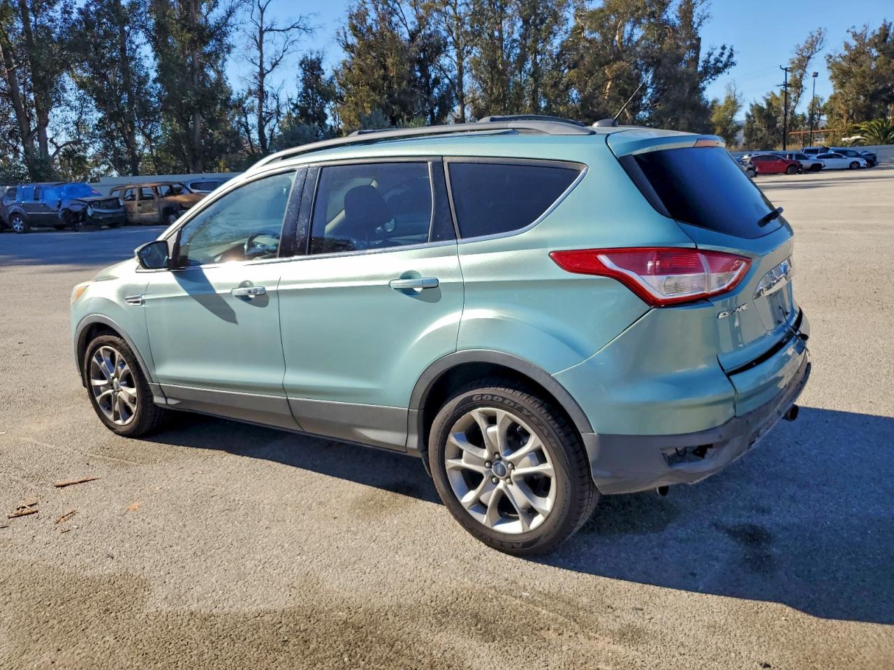 2013 FORD ESCAPE SEL photo 2