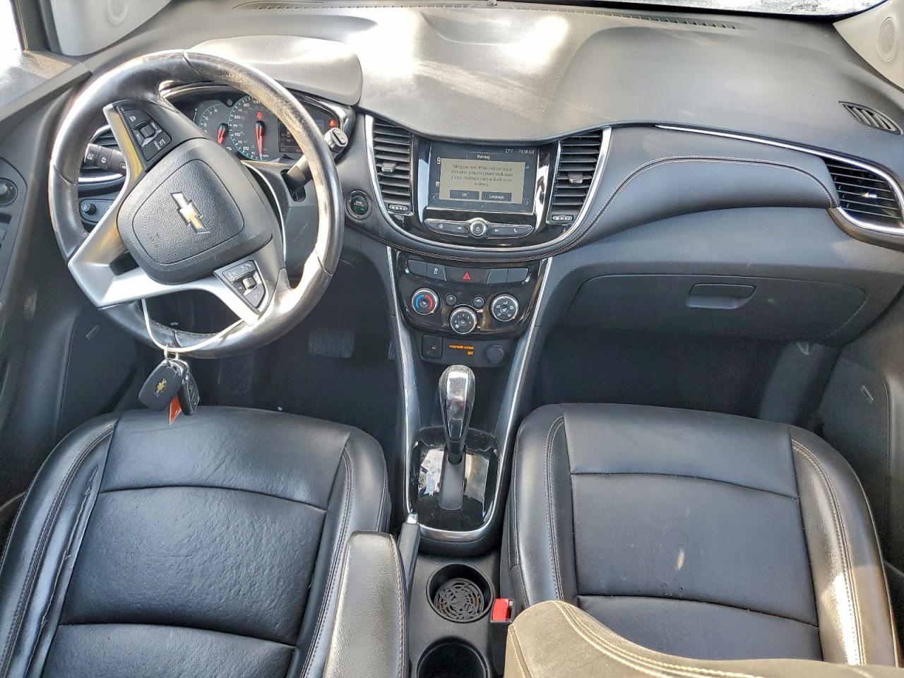 2017 CHEVROLET TRAX PREMIER photo 8