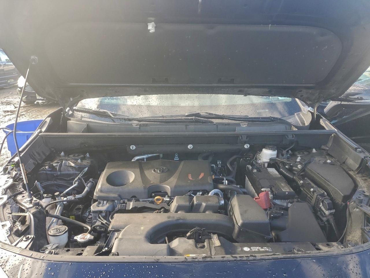 2024 TOYOTA RAV4 LE photo 12