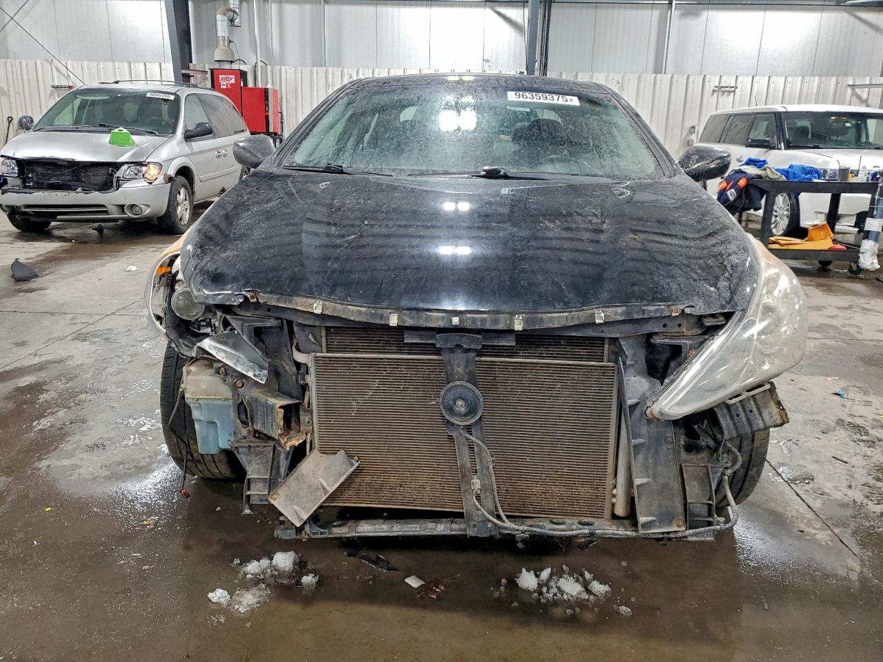 2011 HYUNDAI SONATA SE photo 5