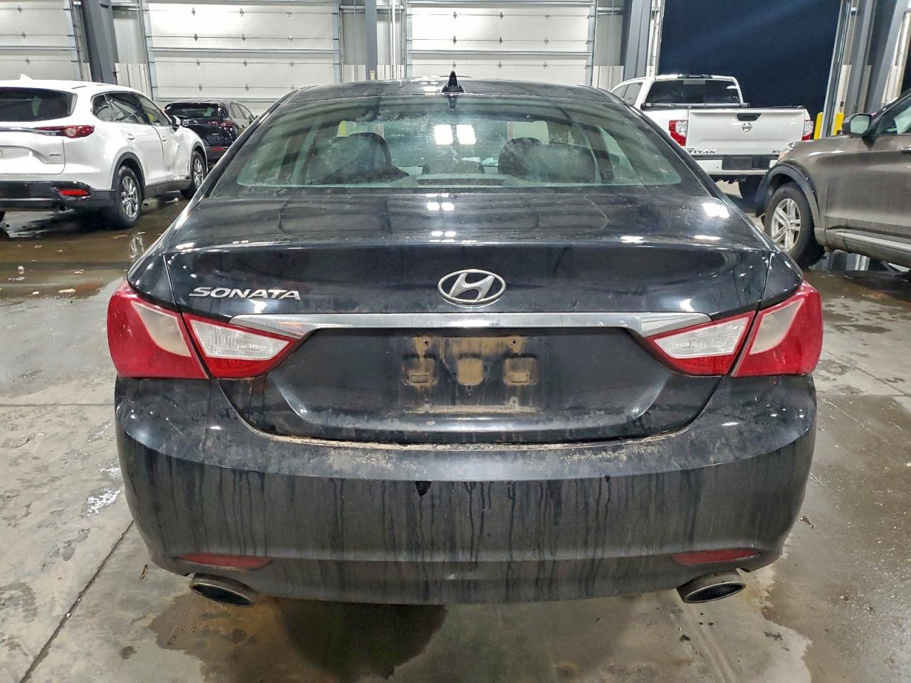 2011 HYUNDAI SONATA SE photo 6