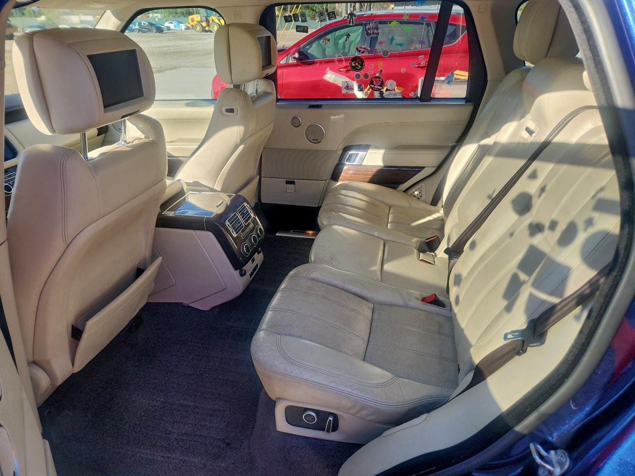 2016 LAND ROVER RANGE ROVER SUPERCHARGED photo 11