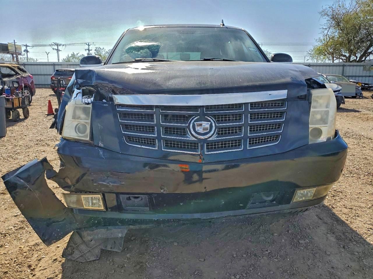 2007 CADILLAC ESCALADE LUXURY photo 9