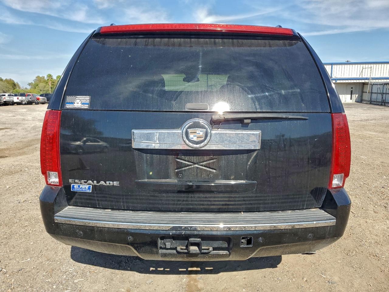 2007 CADILLAC ESCALADE LUXURY photo 11
