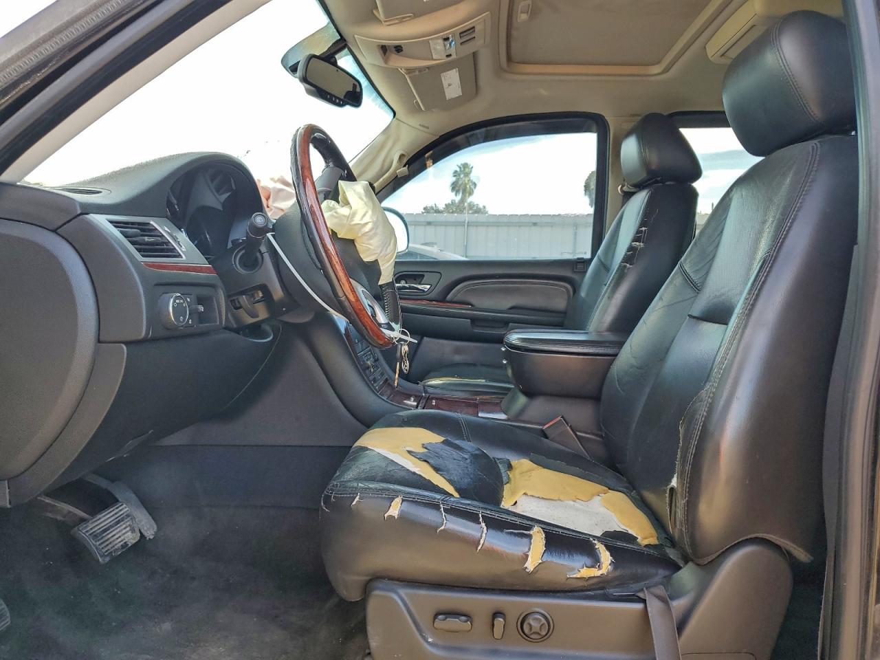 2007 CADILLAC ESCALADE LUXURY photo 13