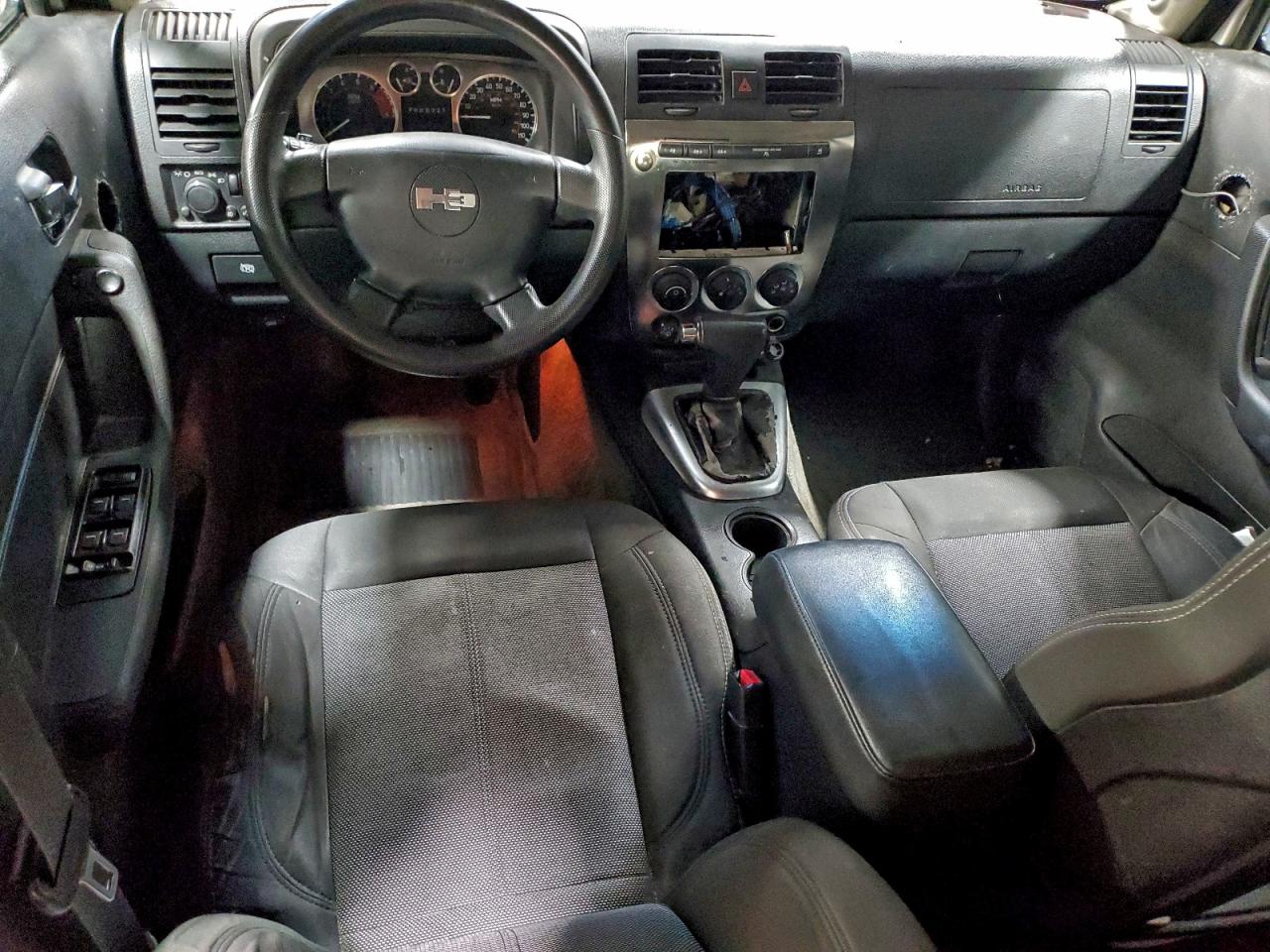 2006 HUMMER H3 photo 8