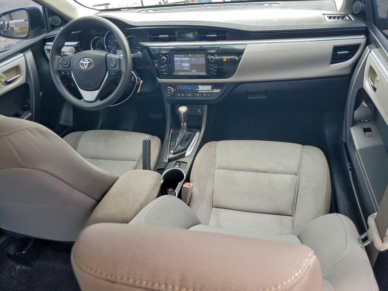 2016 TOYOTA COROLLA L photo 15