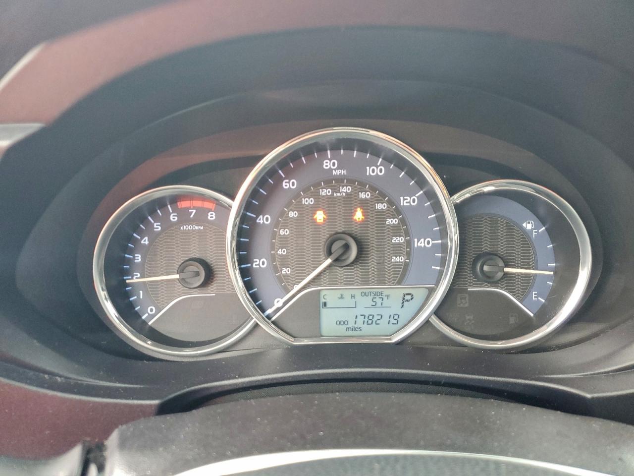 2016 TOYOTA COROLLA L photo 17