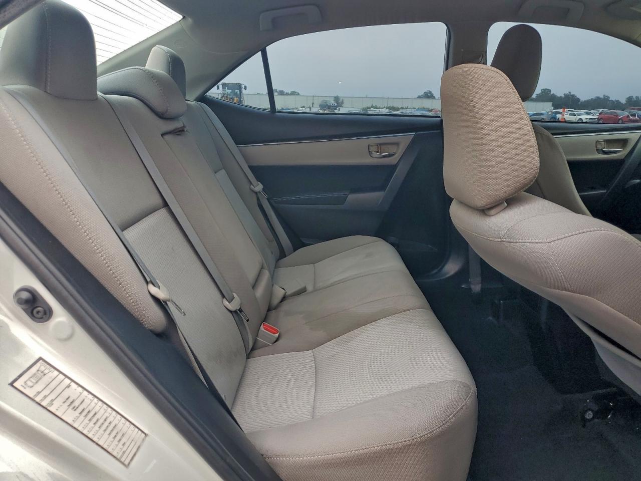 2016 TOYOTA COROLLA L photo 19