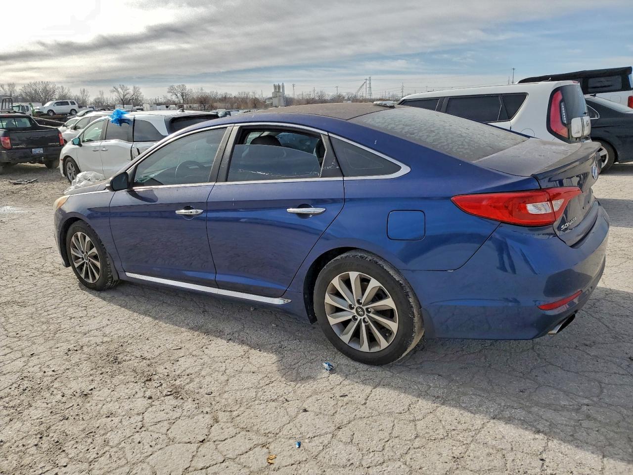 2016 HYUNDAI SONATA SPORT photo 3