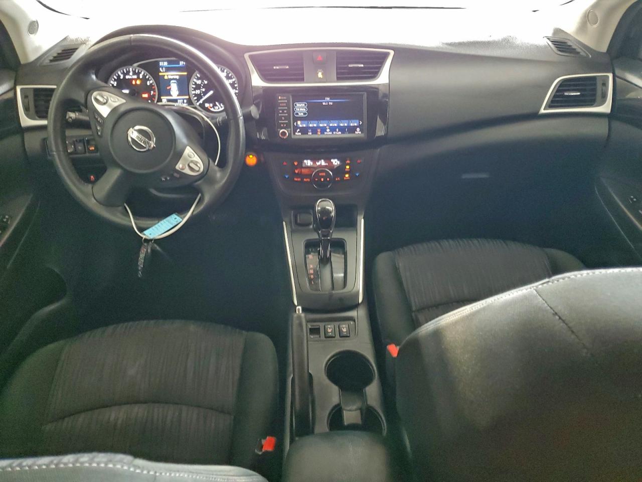 2019 NISSAN SENTRA S photo 8