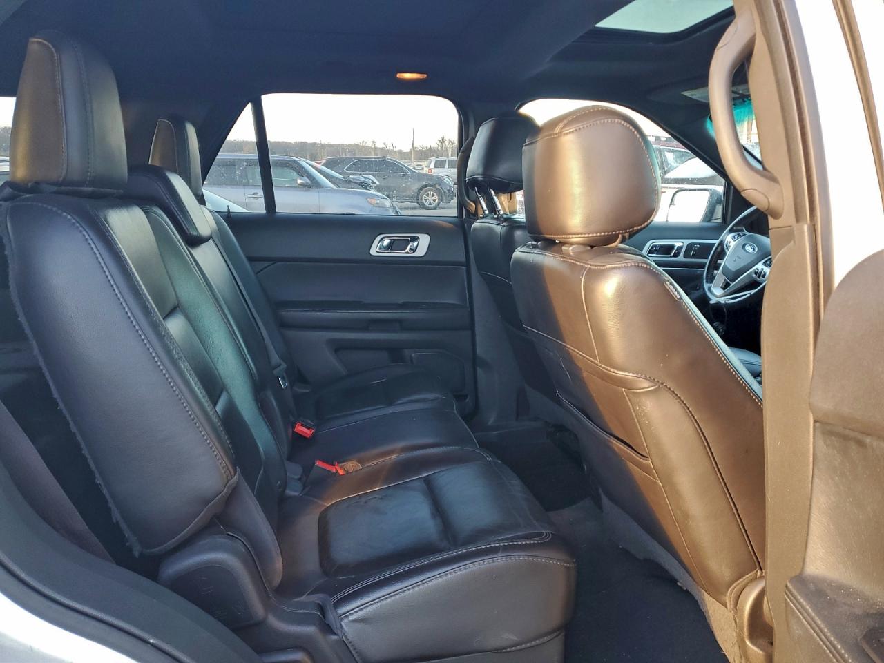 2013 FORD EXPLORER XLT photo 11