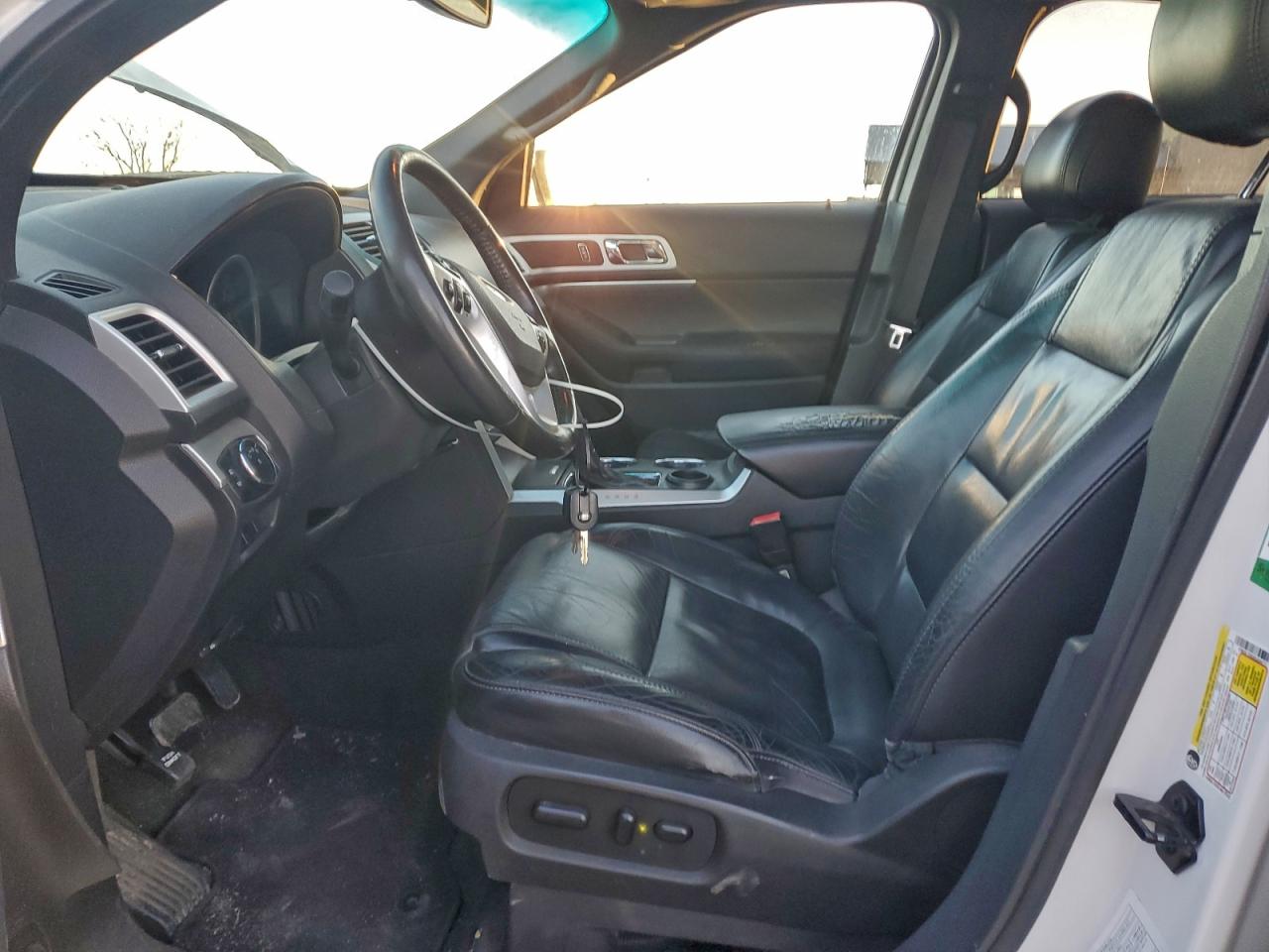 2013 FORD EXPLORER XLT photo 7