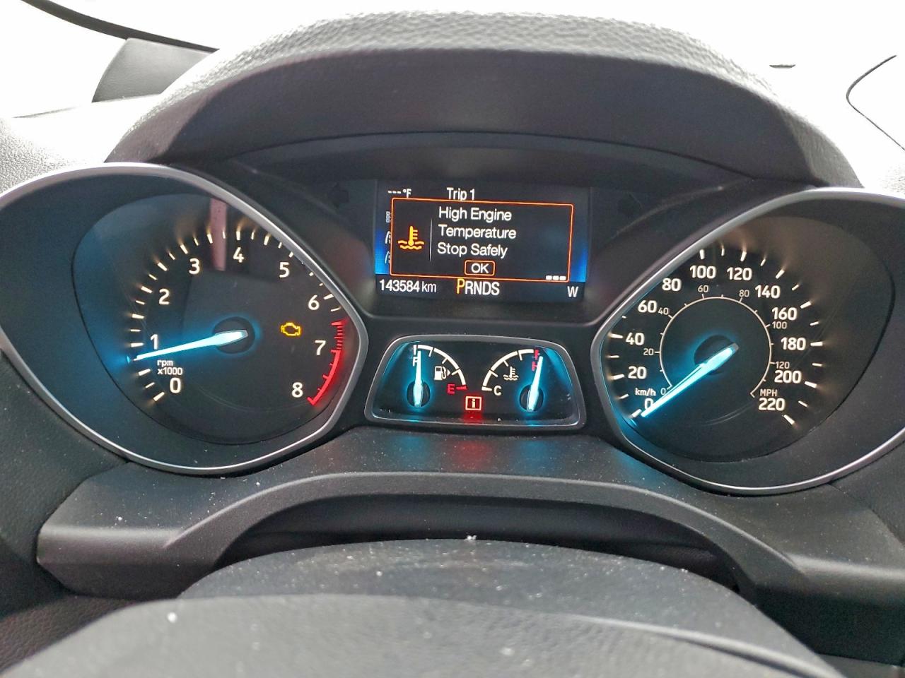 2017 FORD ESCAPE SE photo 9