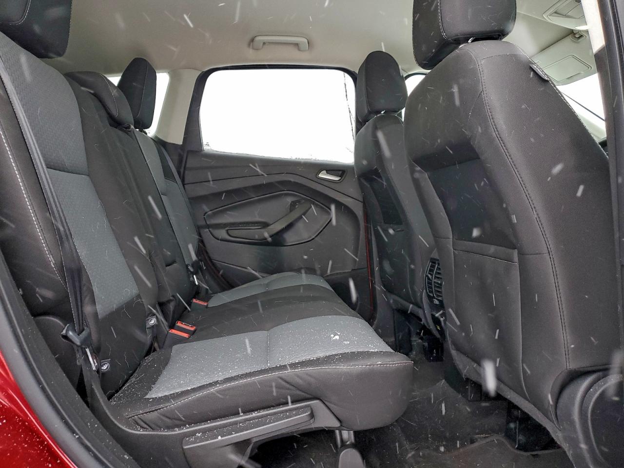 2017 FORD ESCAPE SE photo 11