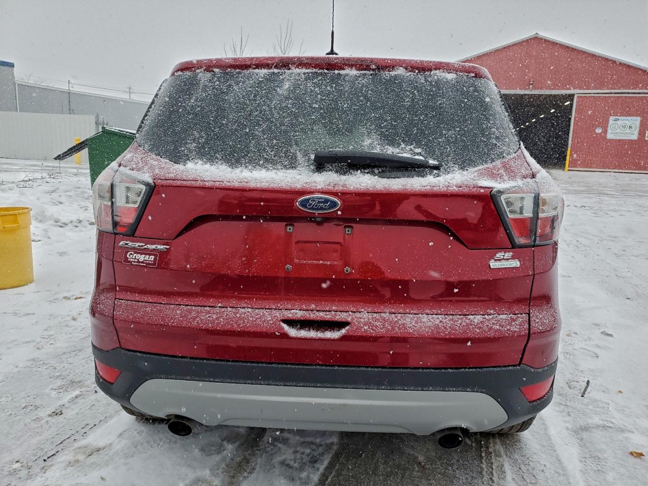 2017 FORD ESCAPE SE photo 6