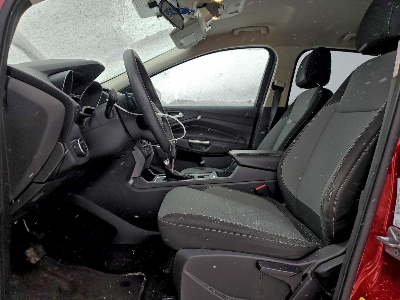 2017 FORD ESCAPE SE photo 7