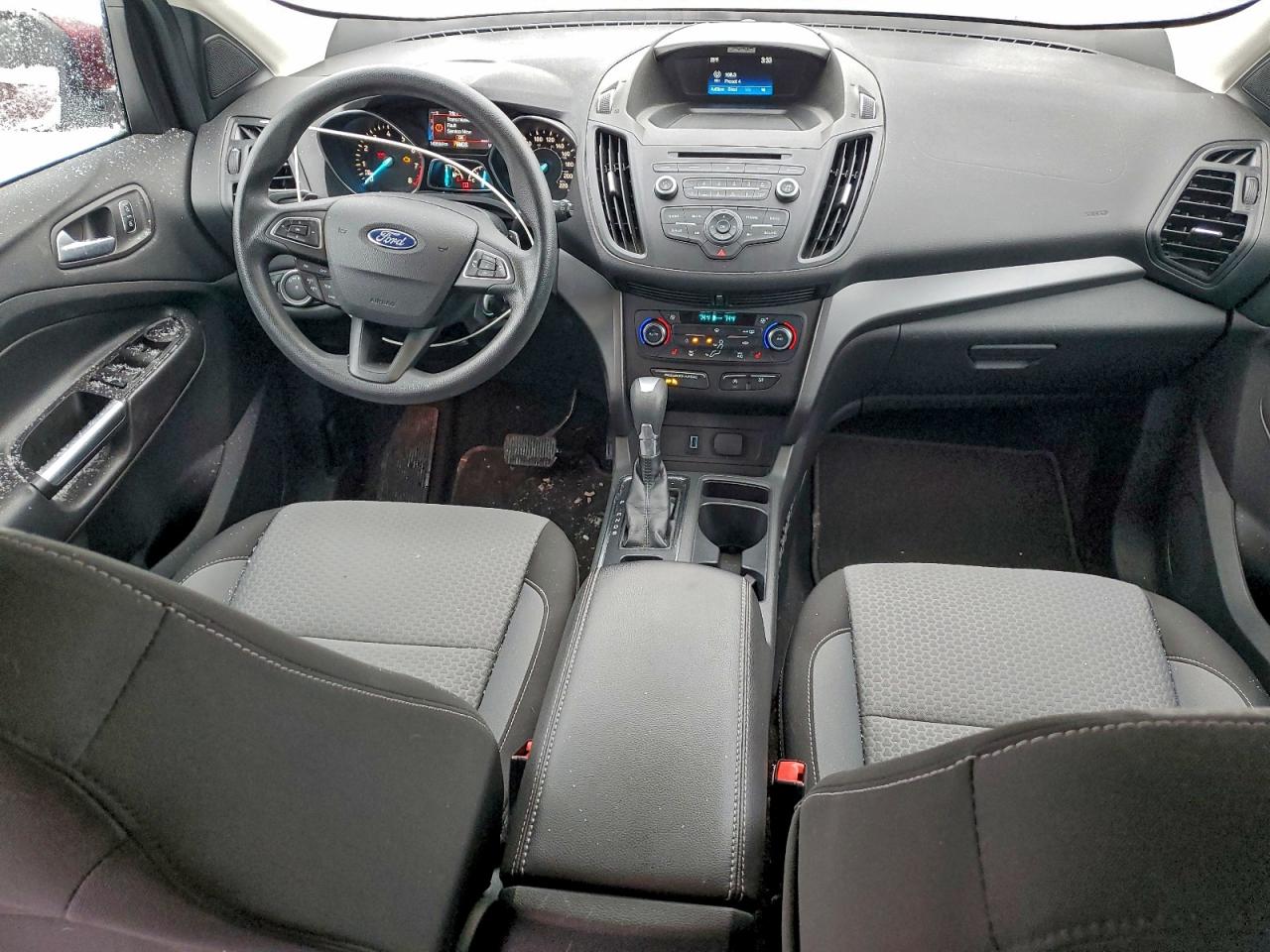 2017 FORD ESCAPE SE photo 8
