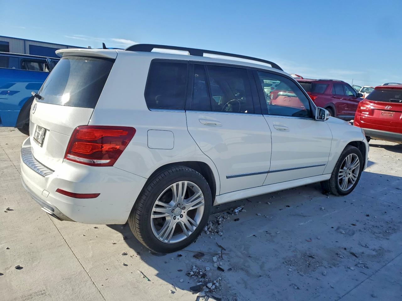 2013 MERCEDES-BENZ GLK 350 photo 3