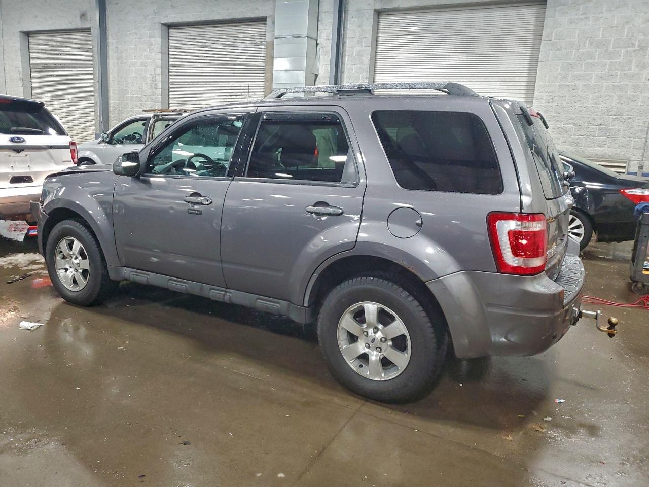 2011 FORD ESCAPE LIMITED photo 3