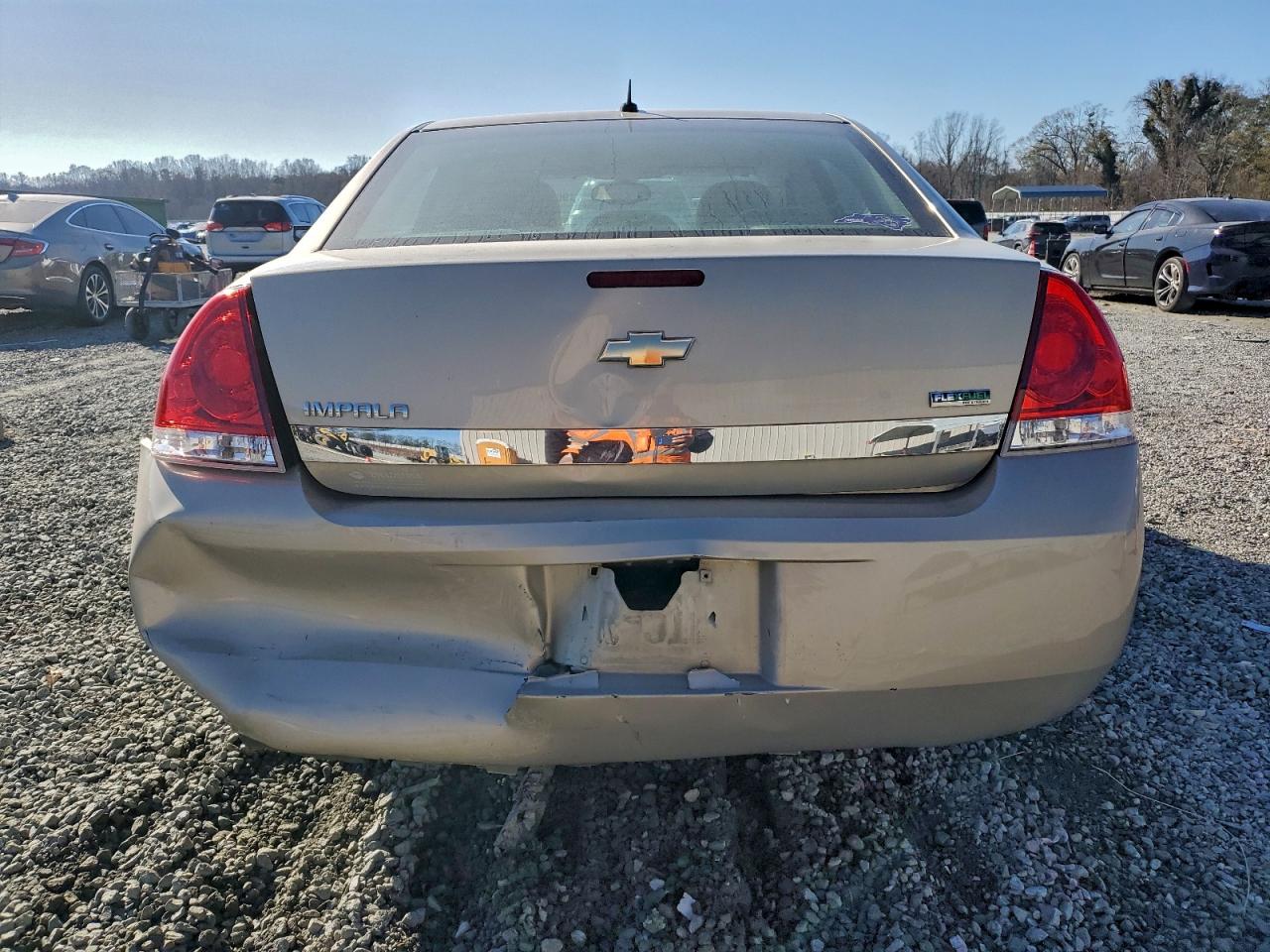 2010 CHEVROLET IMPALA LS photo 16