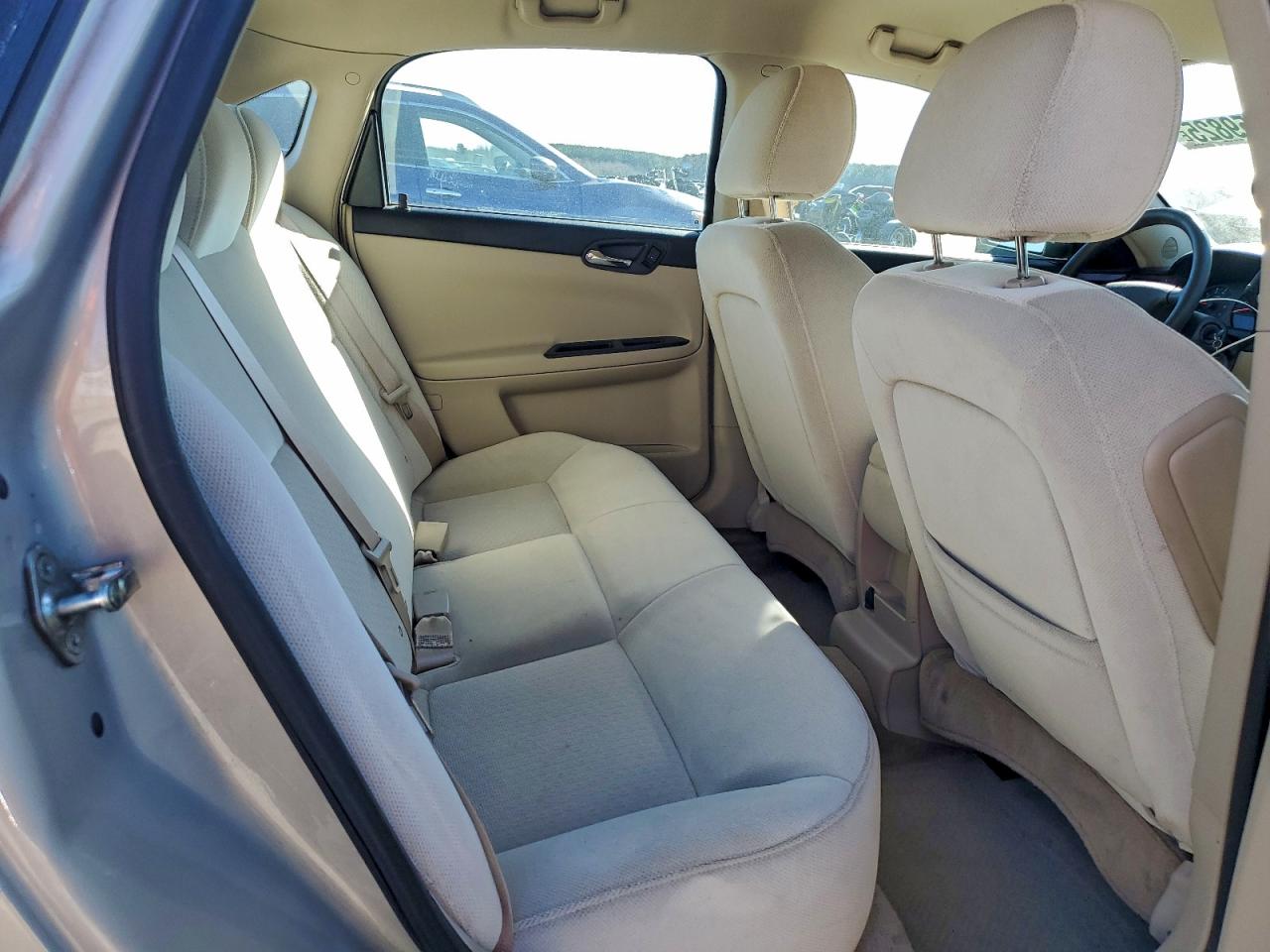 2010 CHEVROLET IMPALA LS photo 28