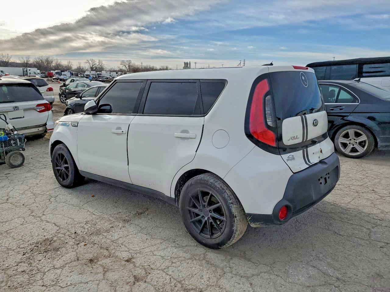 2016 KIA SOUL photo 4